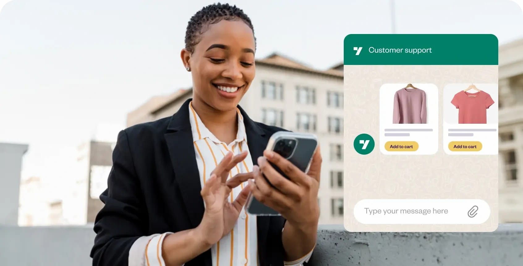 femme-tenant-un-smartphone-en-main-whatsapp